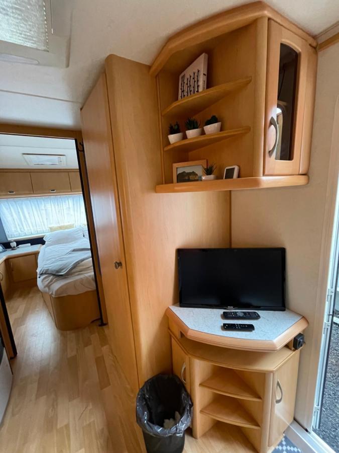 Cozy Caravan Vestmannaeyjar Exterior foto